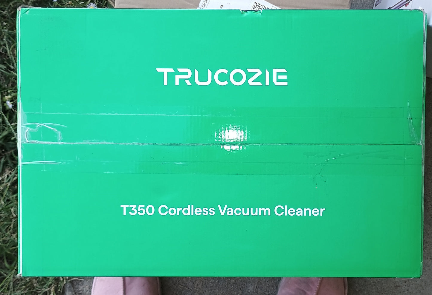 Trucozie 8-in-1 Lightweight Pet Stick Vacuum with 45mins Runtime (Black)