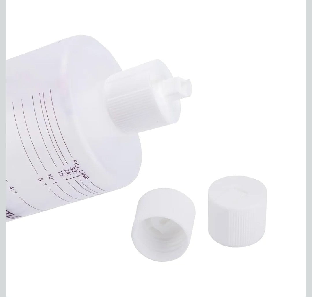 GROOMER ESSENTIALS 32 Ounce Dilution Bottle - Mixing Bottle for Dog Grooming Shampoo and Conditioner Grooms