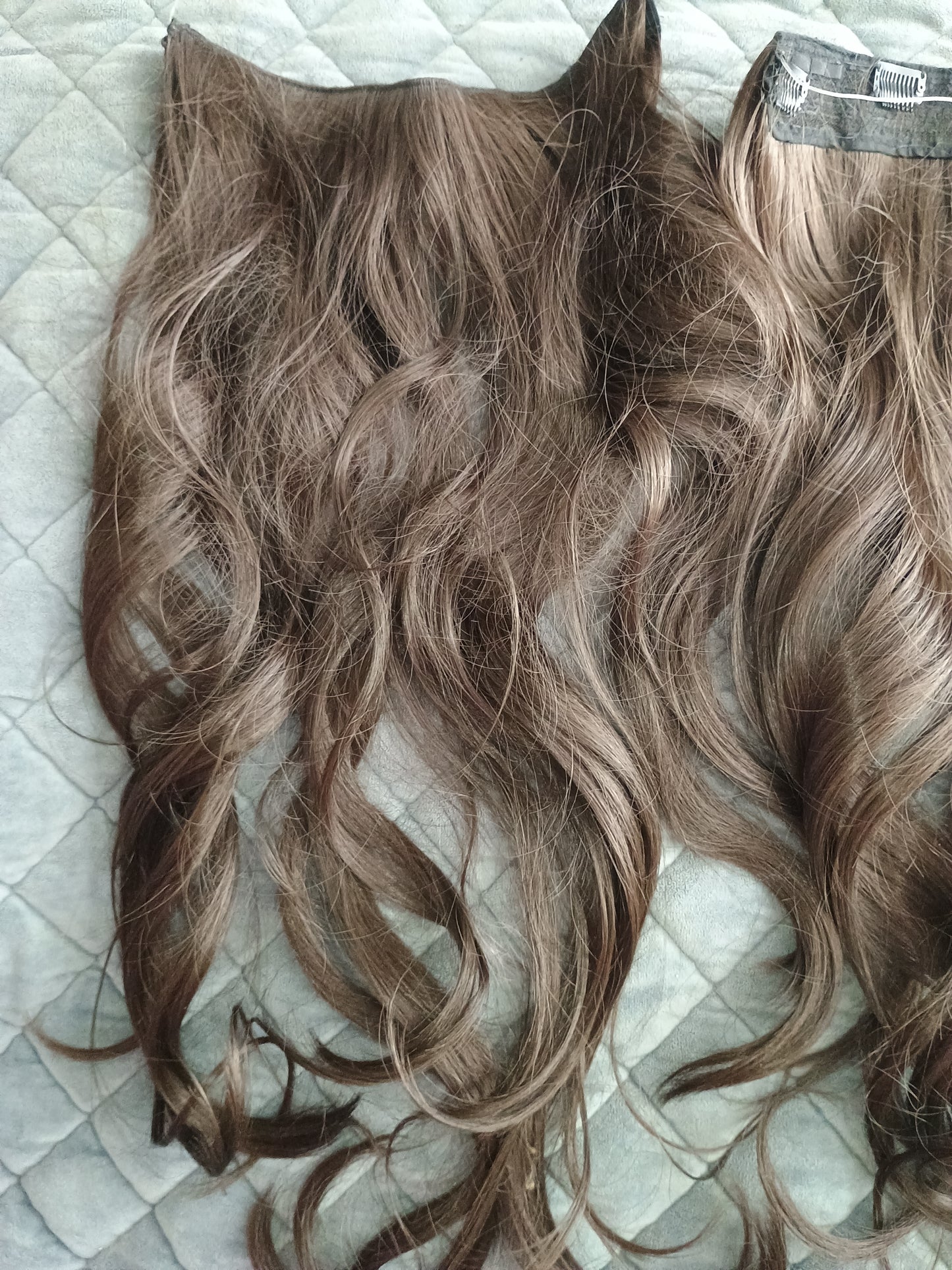 NEW 18" Brown Halo Hair Extensions with 4 clips