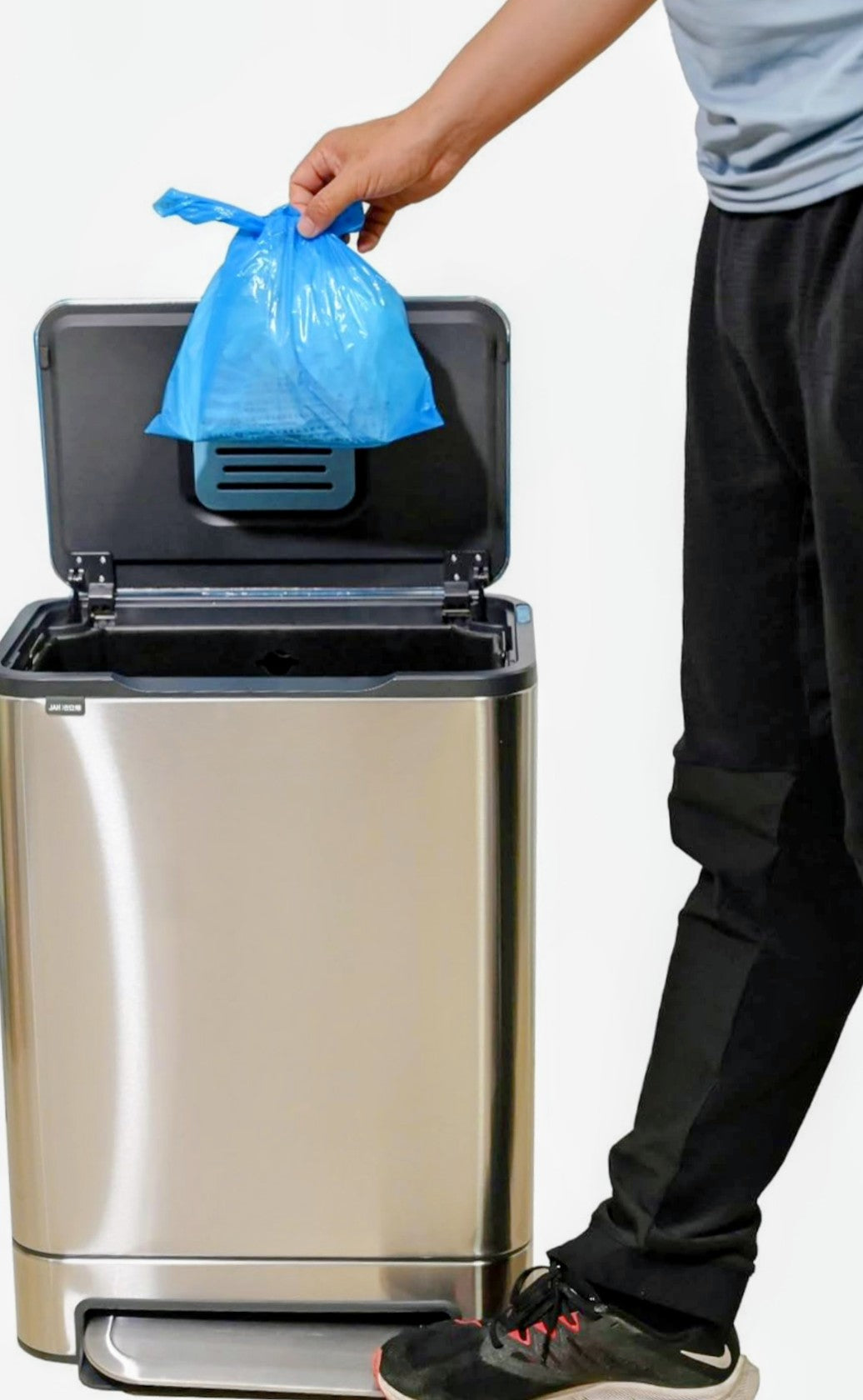 Dispenser for Dog Poop Waste Bags with 1 Roll of Bags