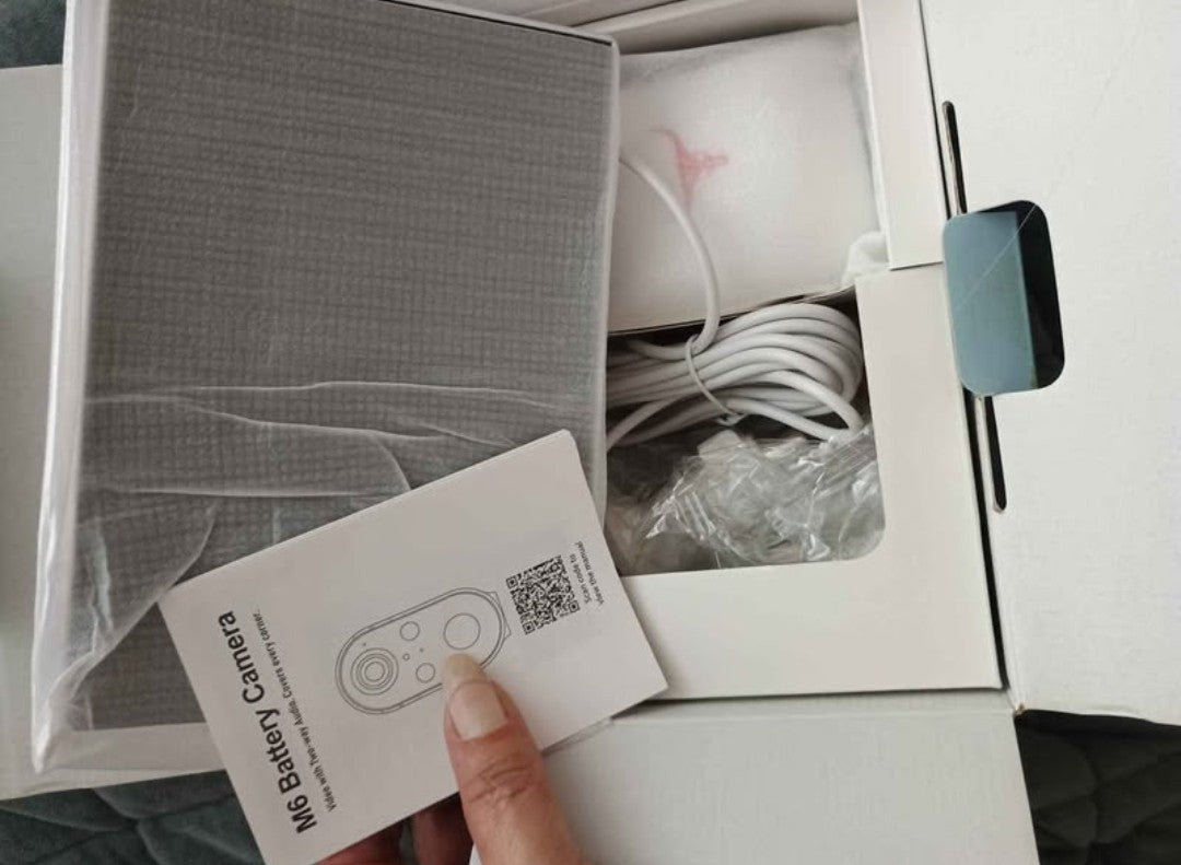 1080p Solar Security Camera, Wireless Indoor/Outdoor Surveillance Bullet Cam, AI Human Detection, Live View, Night Vision, 2-Way Audio, Real-Time Alerts, Cloud Storage