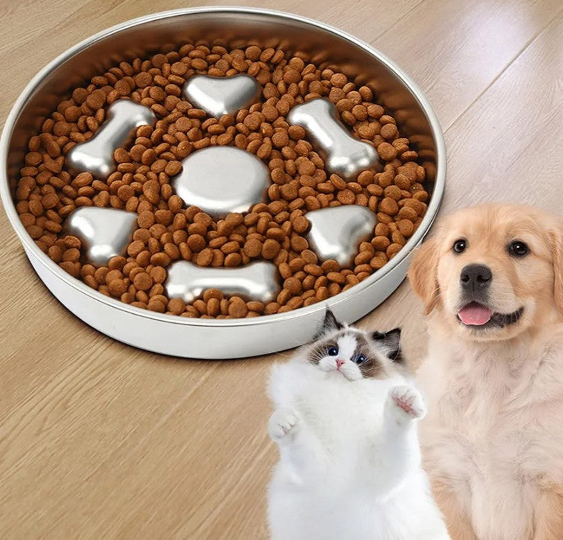 Slow Feeder Dog Bowl, 2 Cups 4mm Thickness Stainless Steel Slow Feed Bowl Anti Slip Large Capacity Dog Slow Feeding Bowl Enhanced Health Slow Down (Round Shape Bone Heart Style
