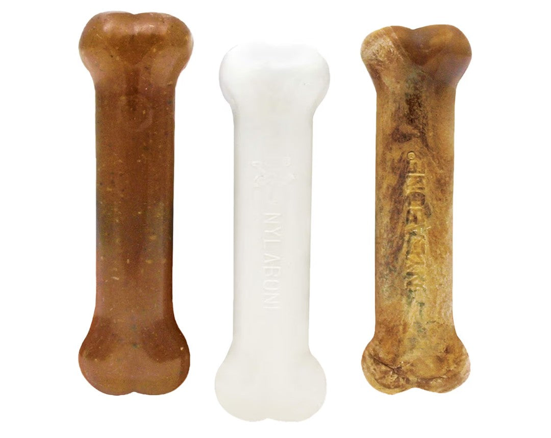 Nylabone New Puppy Starter Kit, 2 Chew Toys and 1 Natural Treat for Puppies, Puppy Teething Toy, Bacon & Chicken Flavor, Small Dogs - Up to 25 lbs., 3 Pack