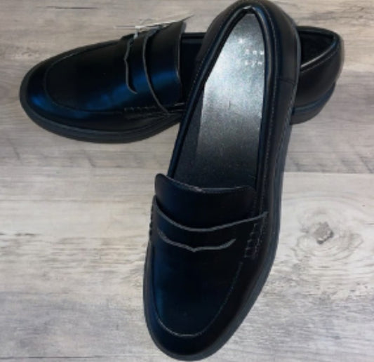 A New Day Womens Loafers size 10 Shoes Black Slip slip on Memory Foam Lug lug Sole NWT Jordan