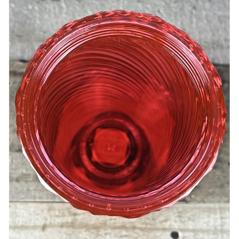 Starbucks 2024 Holiday Red Swirl Stripe Venti Tumbler 24oz Cold Cup